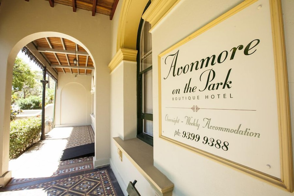 avonmore on the park boutique hotel