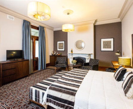 avonmore on the park boutique hotel