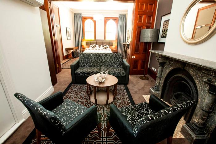 avonmore on the park boutique hotel