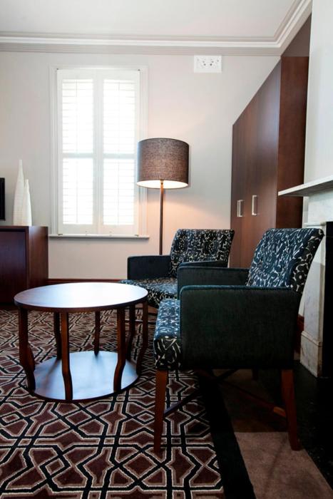 avonmore on the park boutique hotel