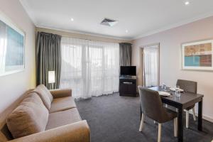 kimberley gardens hotel and serviced apartments