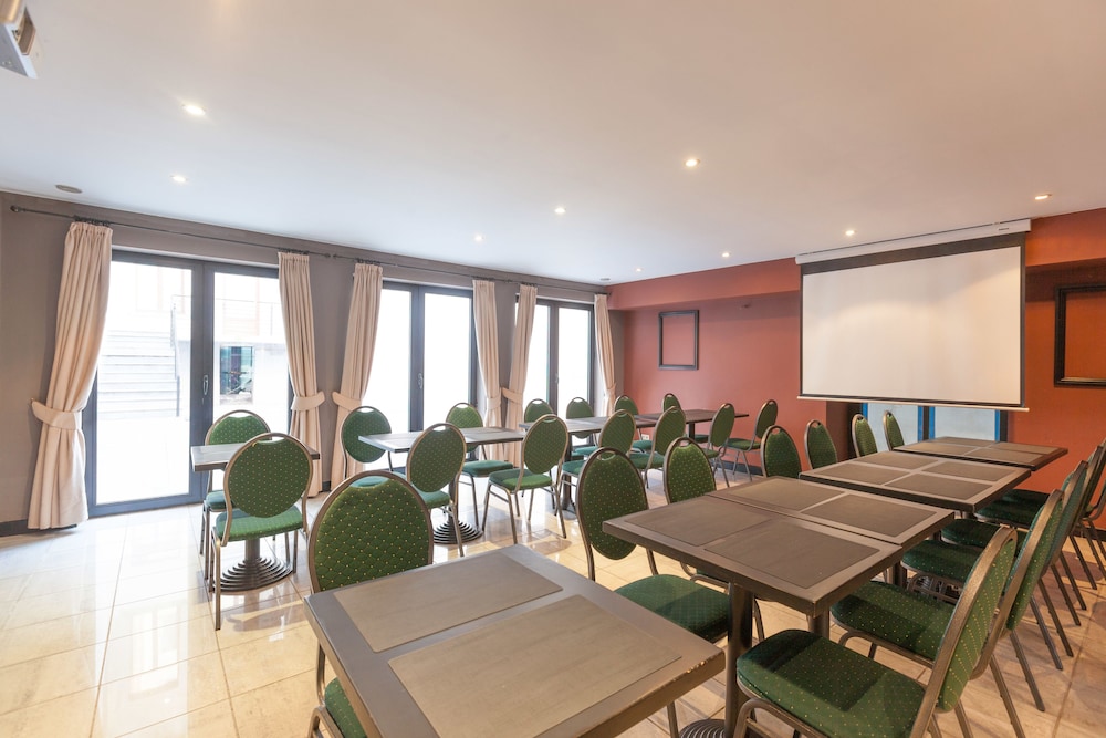 hotel villa royale