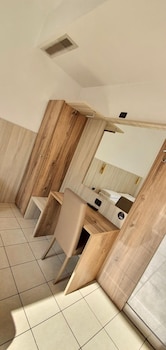 Hotel Mondial,Milan>>Lombardy,2 star