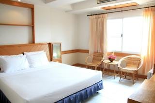 mayflower grande hotel chiang mai