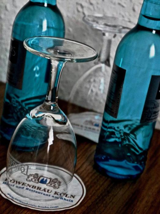 lowenbrau koln hotel and restaurant