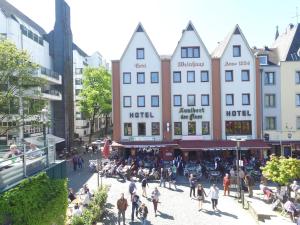 Kunibert Der Fiese,Cologne>>Altstadt-Nord,4 star