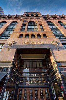 Hyatt Regency Cleveland At The Arcade,Cleveland>>Burke Lakefront Airport,4 star