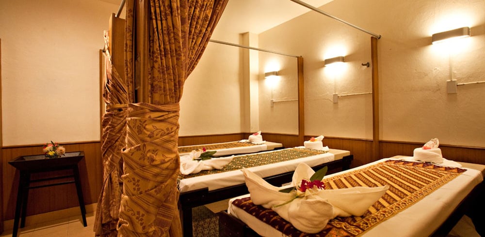 c and n hotel patong