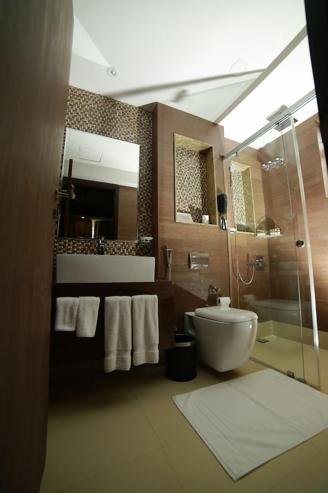 vivin luxury suites