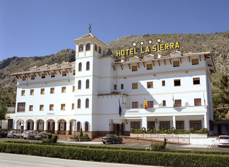 hotel la sierra