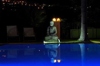 the marbella heights boutique hotel