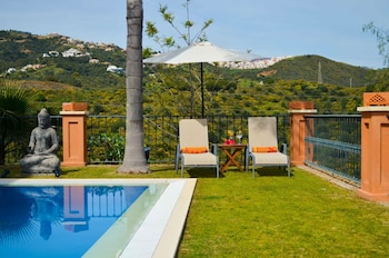 the marbella heights boutique hotel