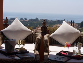 the marbella heights boutique hotel