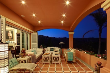 the marbella heights boutique hotel