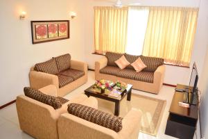 unique towers luxury boutique suites