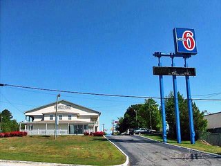 motel 6 commerce ga