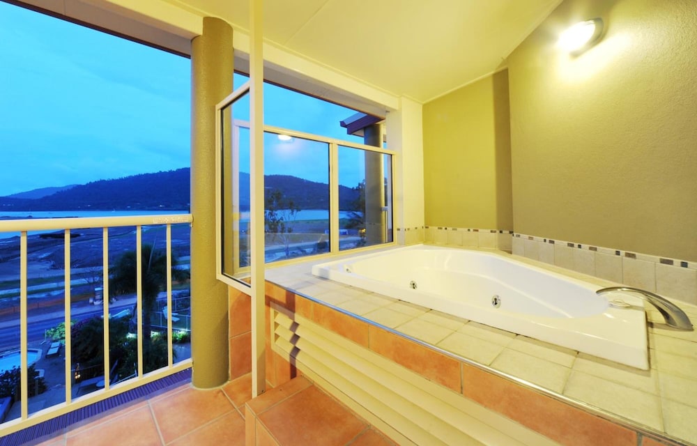 at boathaven bay holiday apartments
