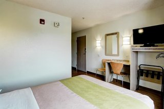 Super 8 By Wyndham Aurora East,Denver>>Aurora,2 star