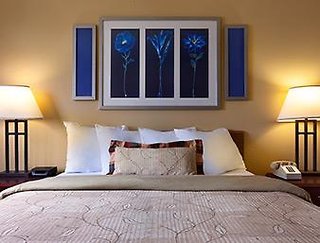 days inn by wyndham austin