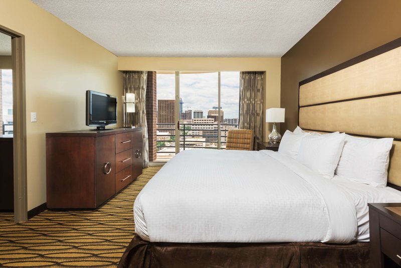 doubletree suites by hilton austin downtown capitol