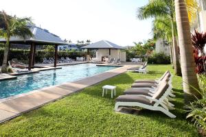 The Boathouse Apartments,Flametree>>Airlie Beach,4 star