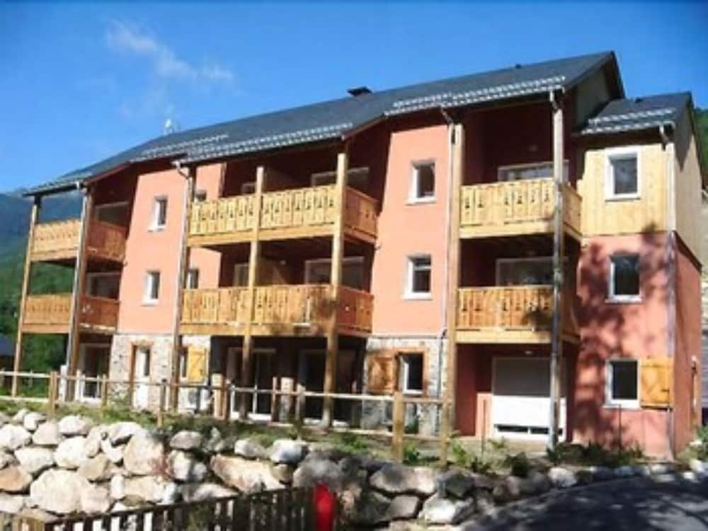 residence de tourisme domaine de la vallee dax