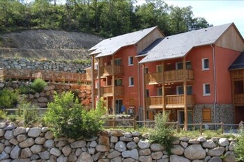 residence de tourisme domaine de la vallee dax