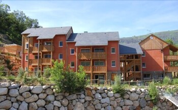 residence de tourisme domaine de la vallee dax