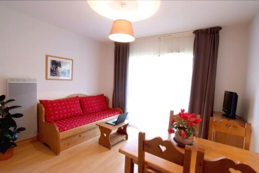 residence de tourisme domaine de la vallee dax