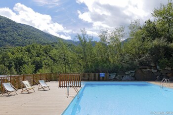 residence de tourisme domaine de la vallee dax