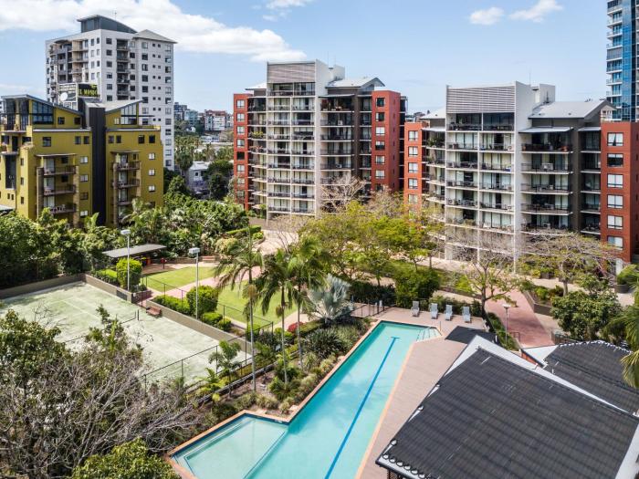 the docks on goodwin