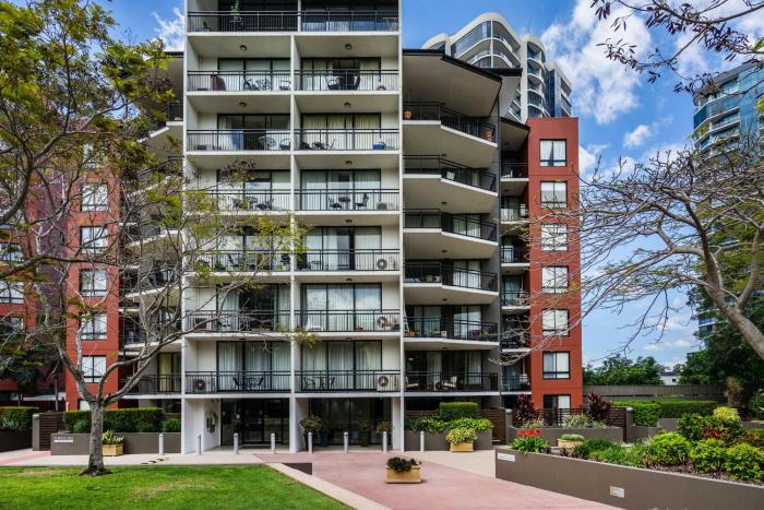 the docks on goodwin