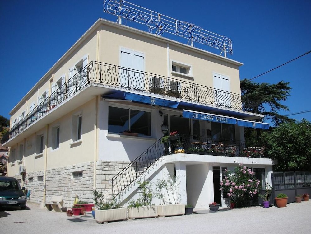 le carry hotel
