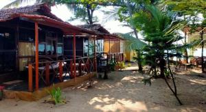 Casa Fiesta,Canacona>>Agonda,3 star