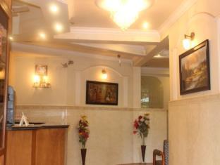 Amigo Plaza,Colva>>Benaulim,2.5 star