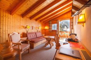 Hotel Alpenhof,Grindelwald>>Bern,3 star