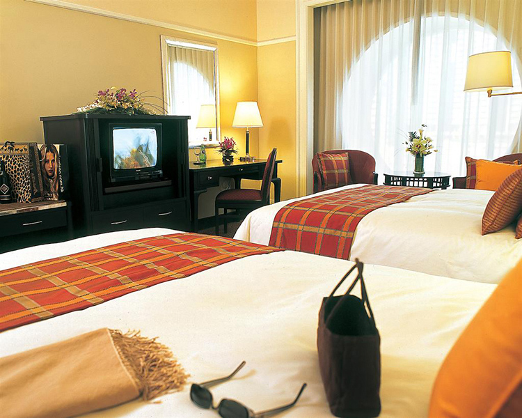 holiday inn bangkok silom by ihg