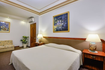 the spring hotel