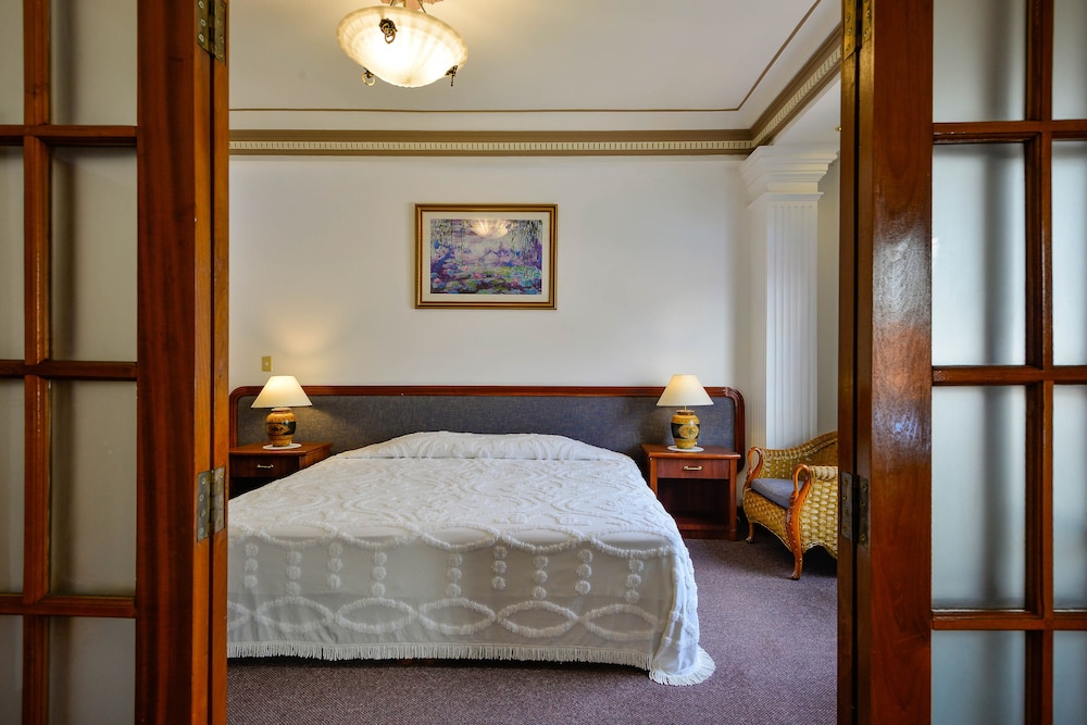the spring hotel