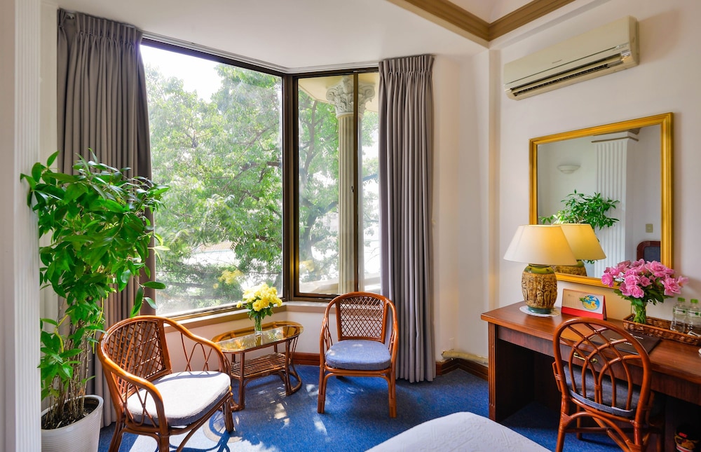the spring hotel
