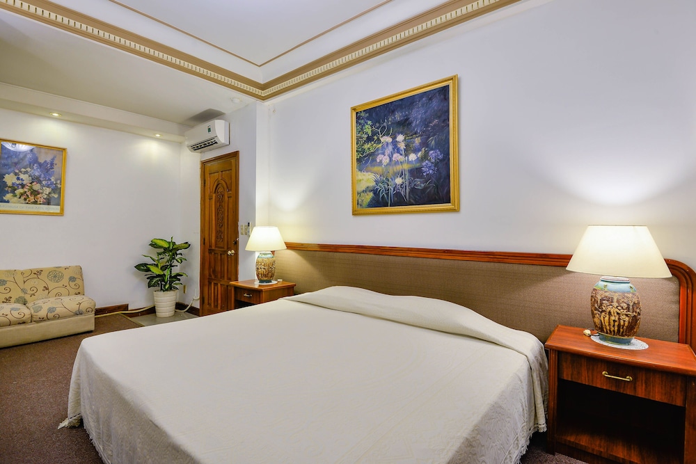 the spring hotel