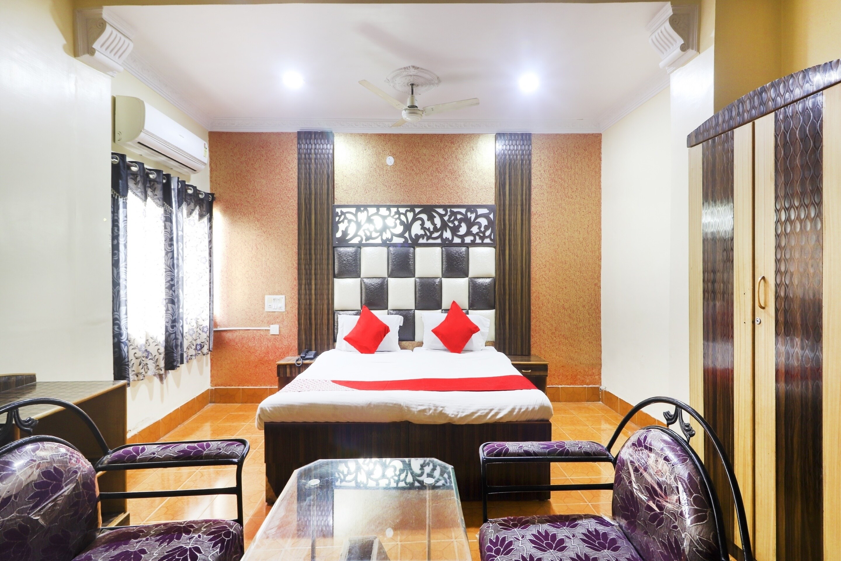 oyo 74978 hotel aadaab