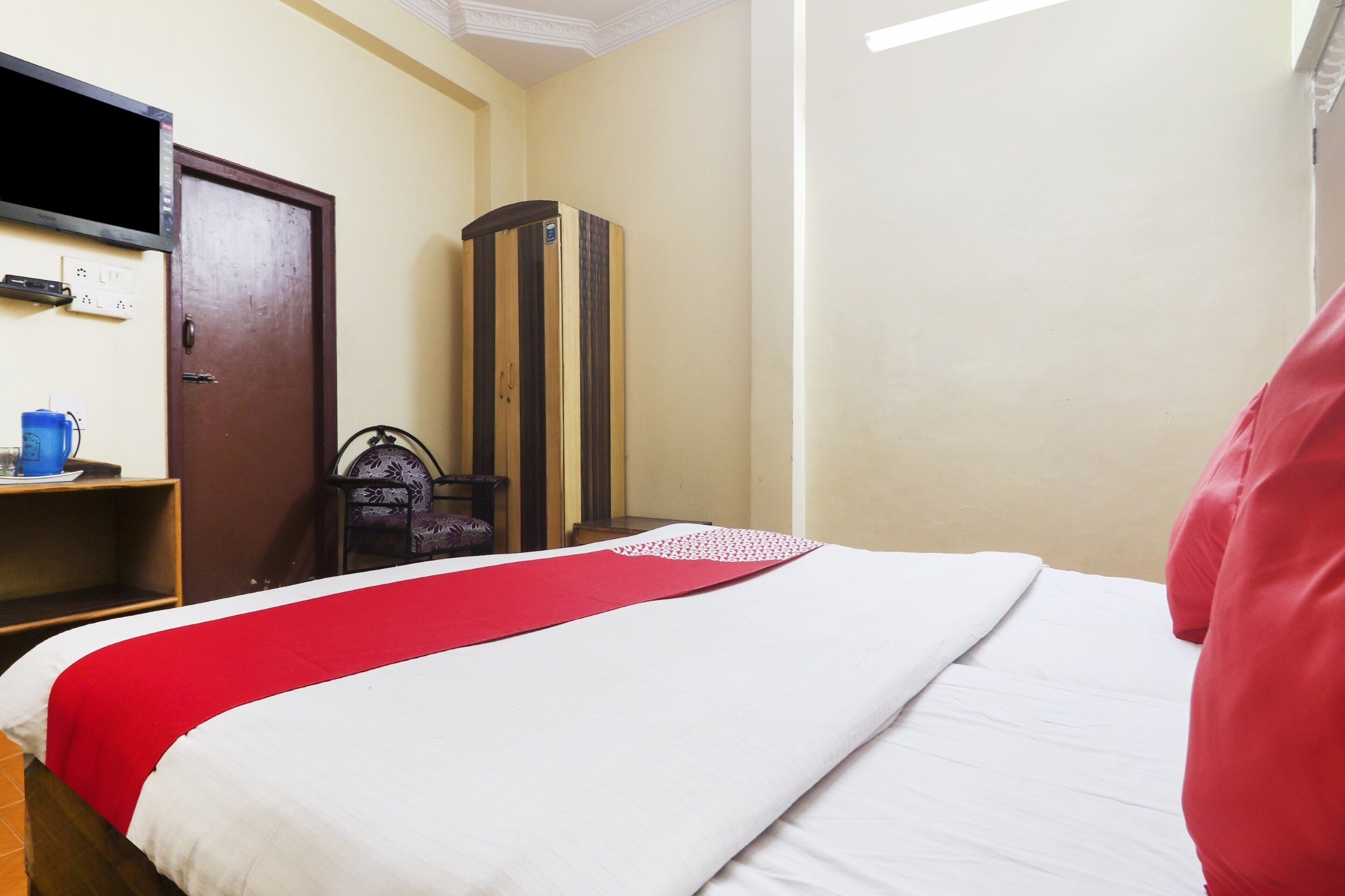 oyo 74978 hotel aadaab