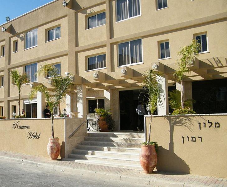 Ramon Suites Hotel,Ramat Negev>>Mitzpe Ramon,3 star