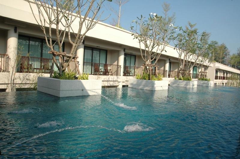 tara mantra cha am resort