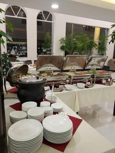 apple hotel three airport phnom penh