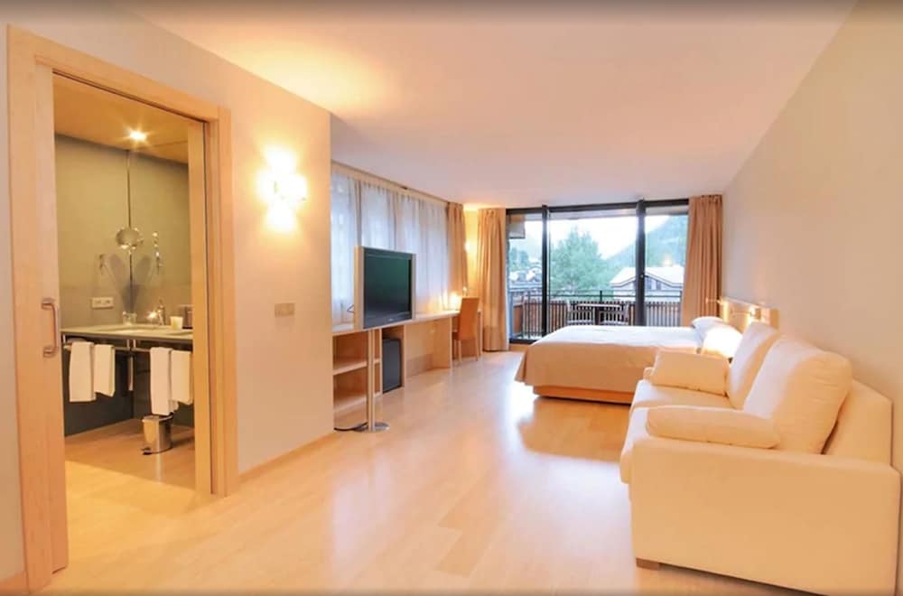 nh collection andorra palome