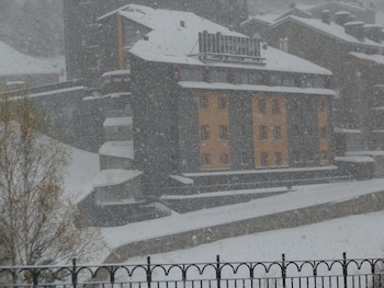 wuau hotel galanthus and spa