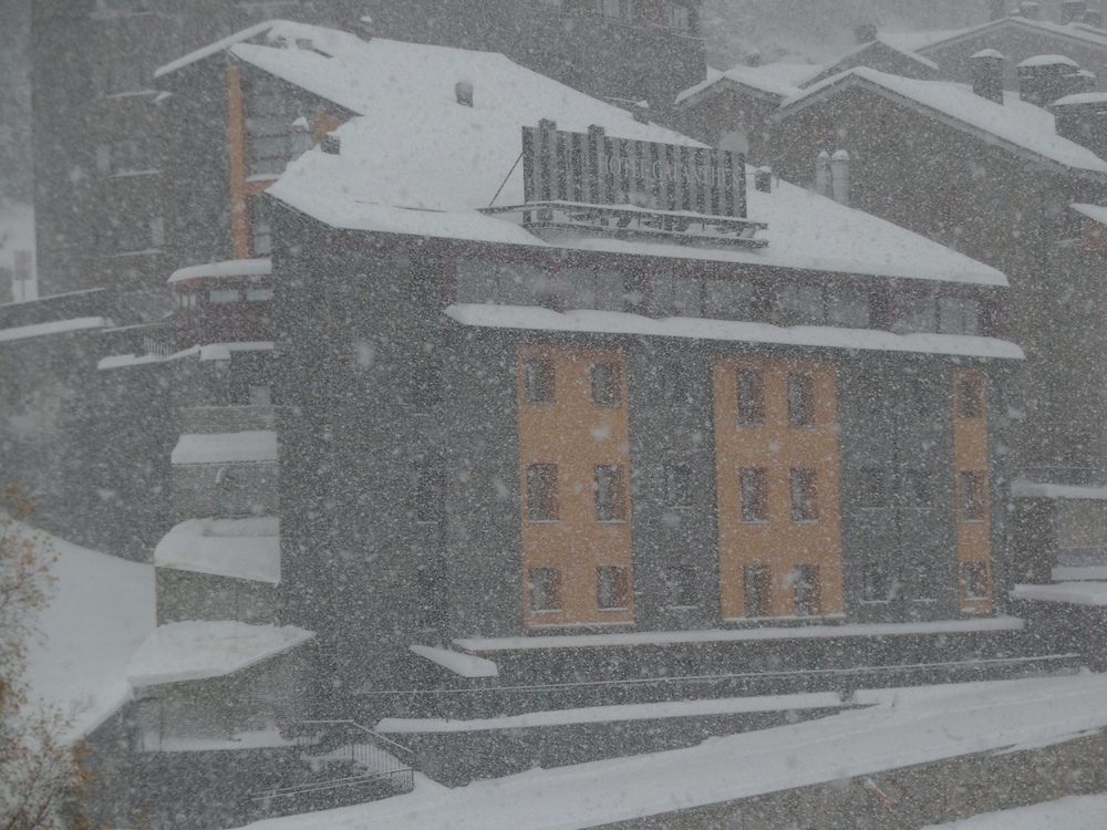 wuau hotel galanthus and spa