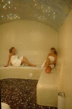 wuau hotel galanthus and spa